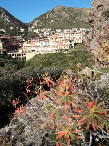 Villaggio Tanca Piras Panoramica Sardegna Nebida (CI)